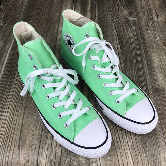 NEW 🎈Converse High top sneakers